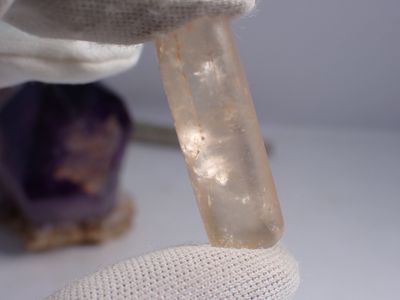 Labret époque néoltihique en quartz. Piercing