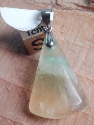 Pendentif fluorite bélière argent 925