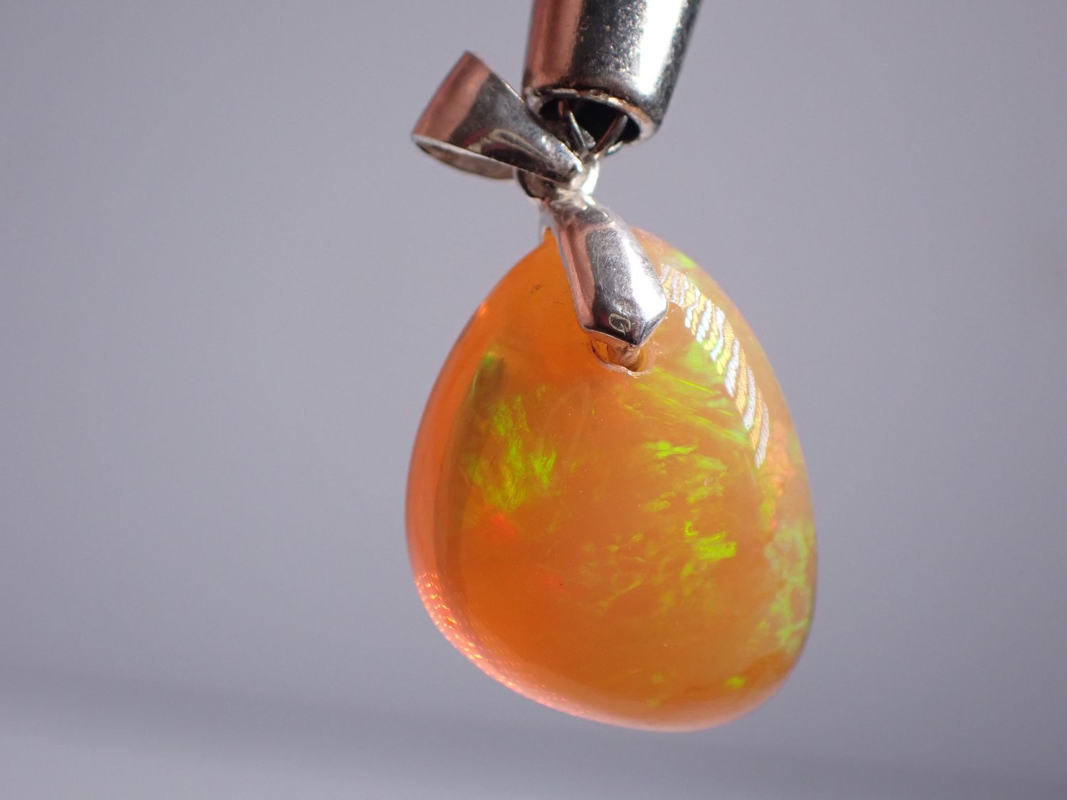 Pendentif opale de feu bélière argent 925