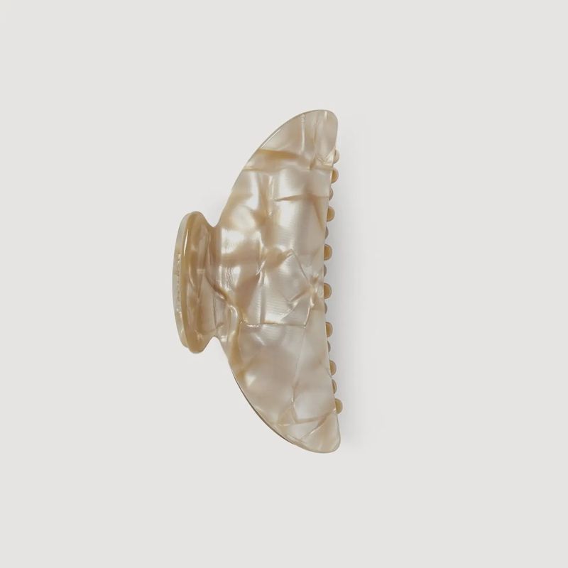 Midi Heirloom Claw Sand Shell