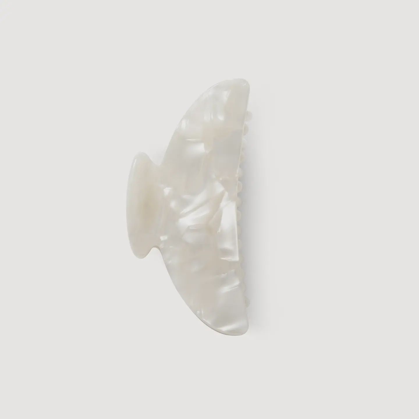Midi Heirloom Claw White Shell