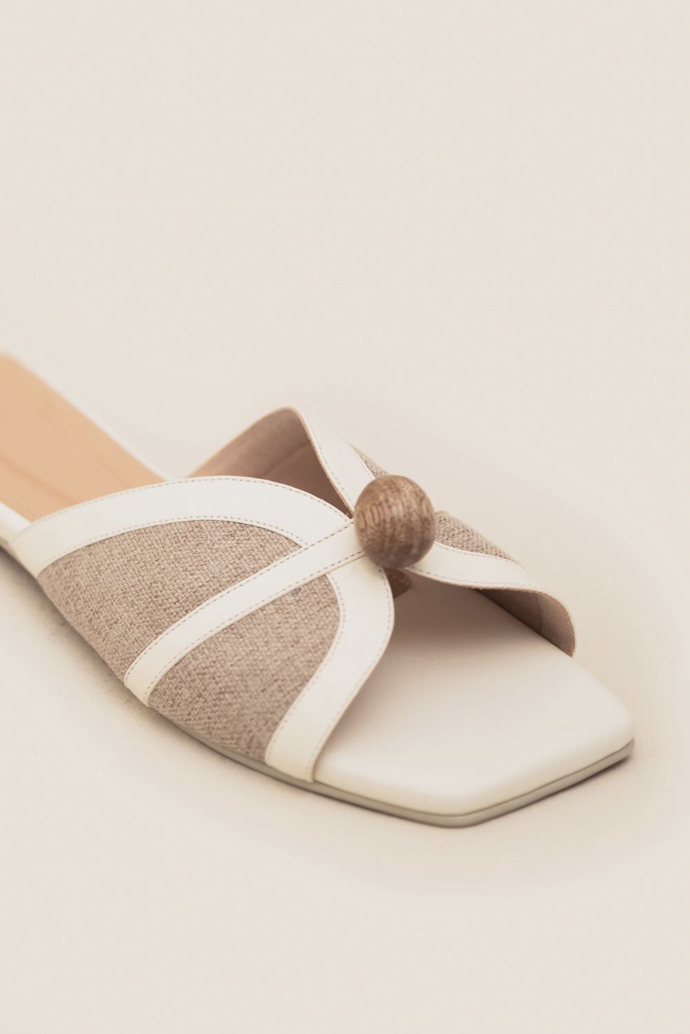 Biba Slides Ivory, Size: 36