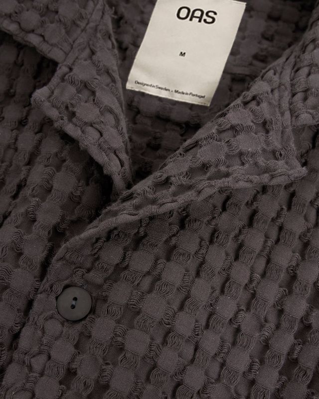 Men's Nearly Black Cuba Waffle Shirt