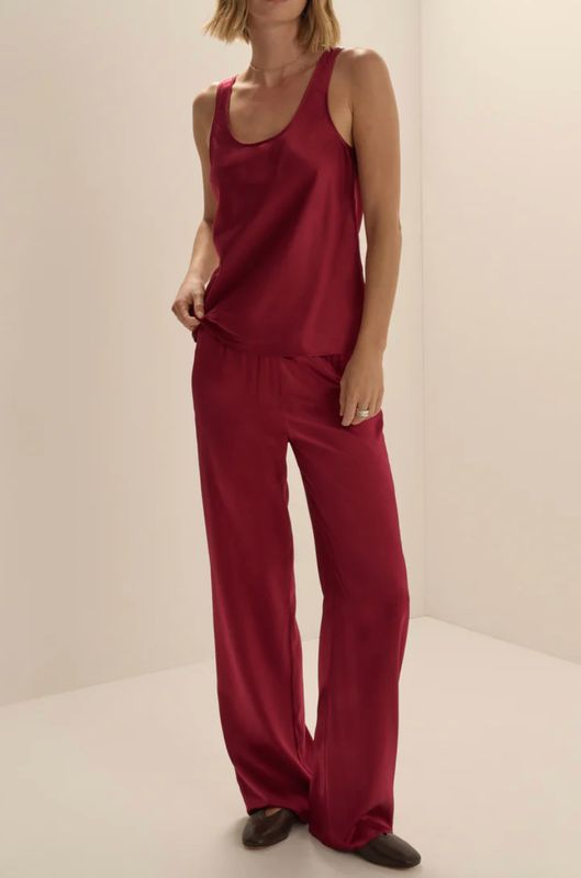The Everything Pant CRANBERRY