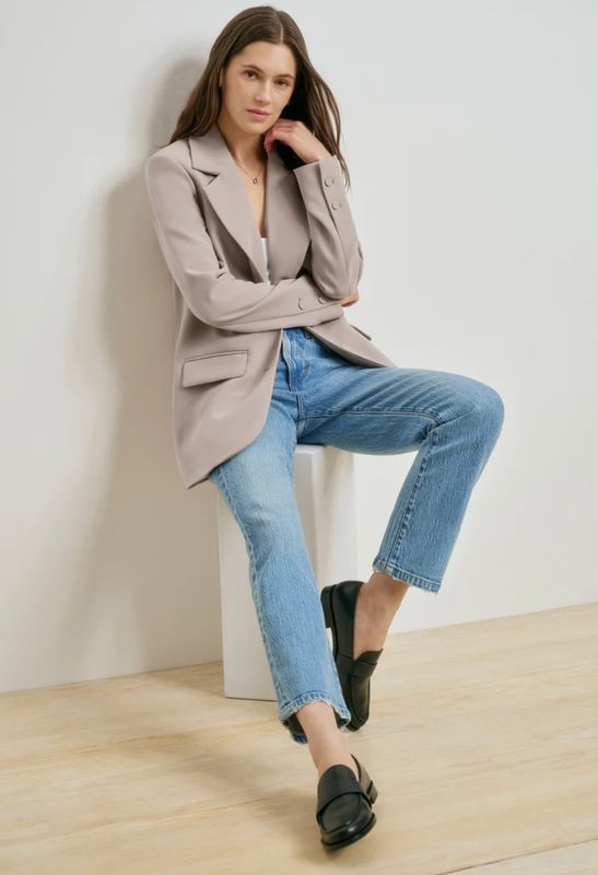 The Dot Mid Rise Straight Ankle
