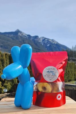 Coastal Pooch - BC Apple Chips with Tumeric 80g