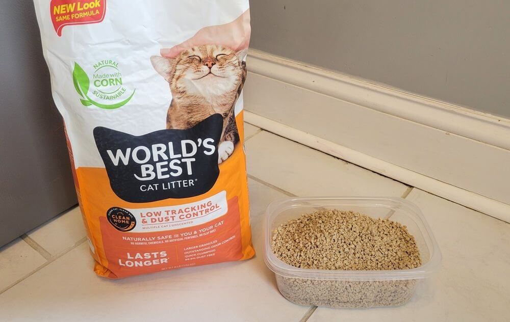 World's Best - Low Tracking &amp; Dust Control Unscented