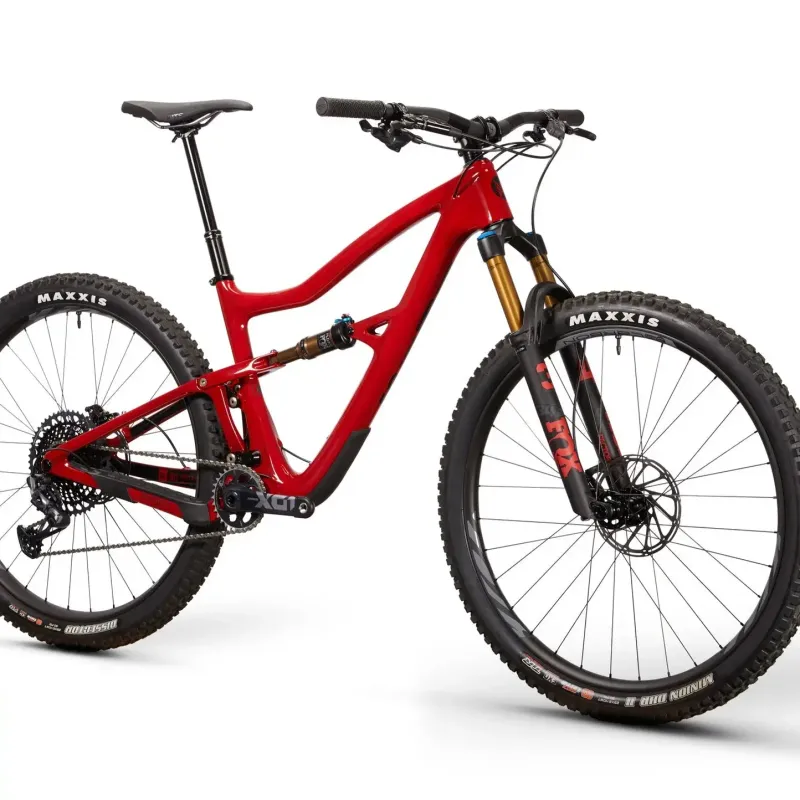 IBIS Ripley CARBON Red medium *ON SALE $4199.99*