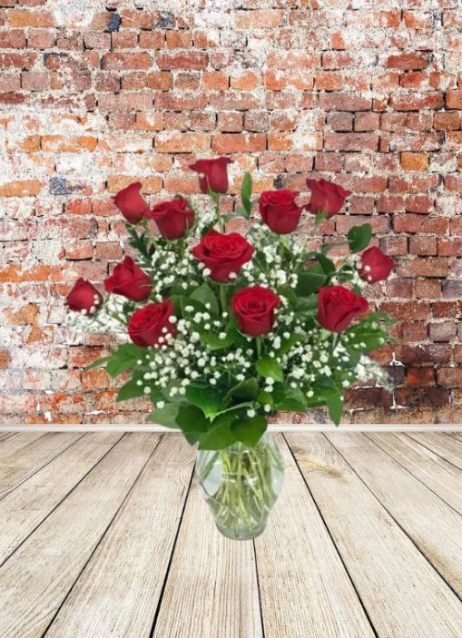 Classic Dozen Red Roses