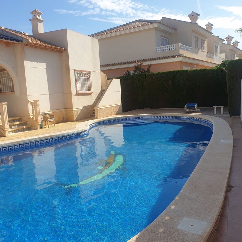 Chalet Hueva