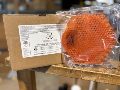 WAVE 3D Mango urinal screen