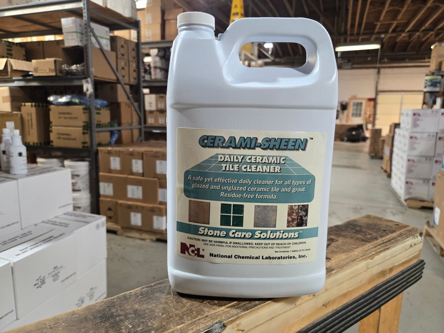 CERAMI-SHEEN  Daily Ceramic Tile Cleaner