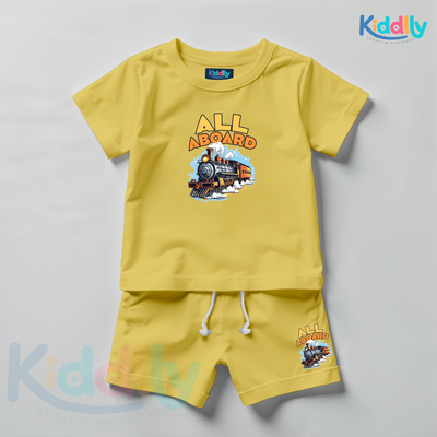 Graphic Tee &amp; Shorts Set - Theme: All Aboard