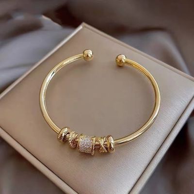 High-grade Light Luxury Niche Bracelet Women&amp;#039;s Opening Design Adjustable Small Waist Cold Style High-grade Hand Jewelry