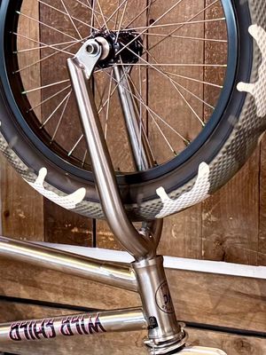 Featherweight 18&quot; Titanium Fork *25mm