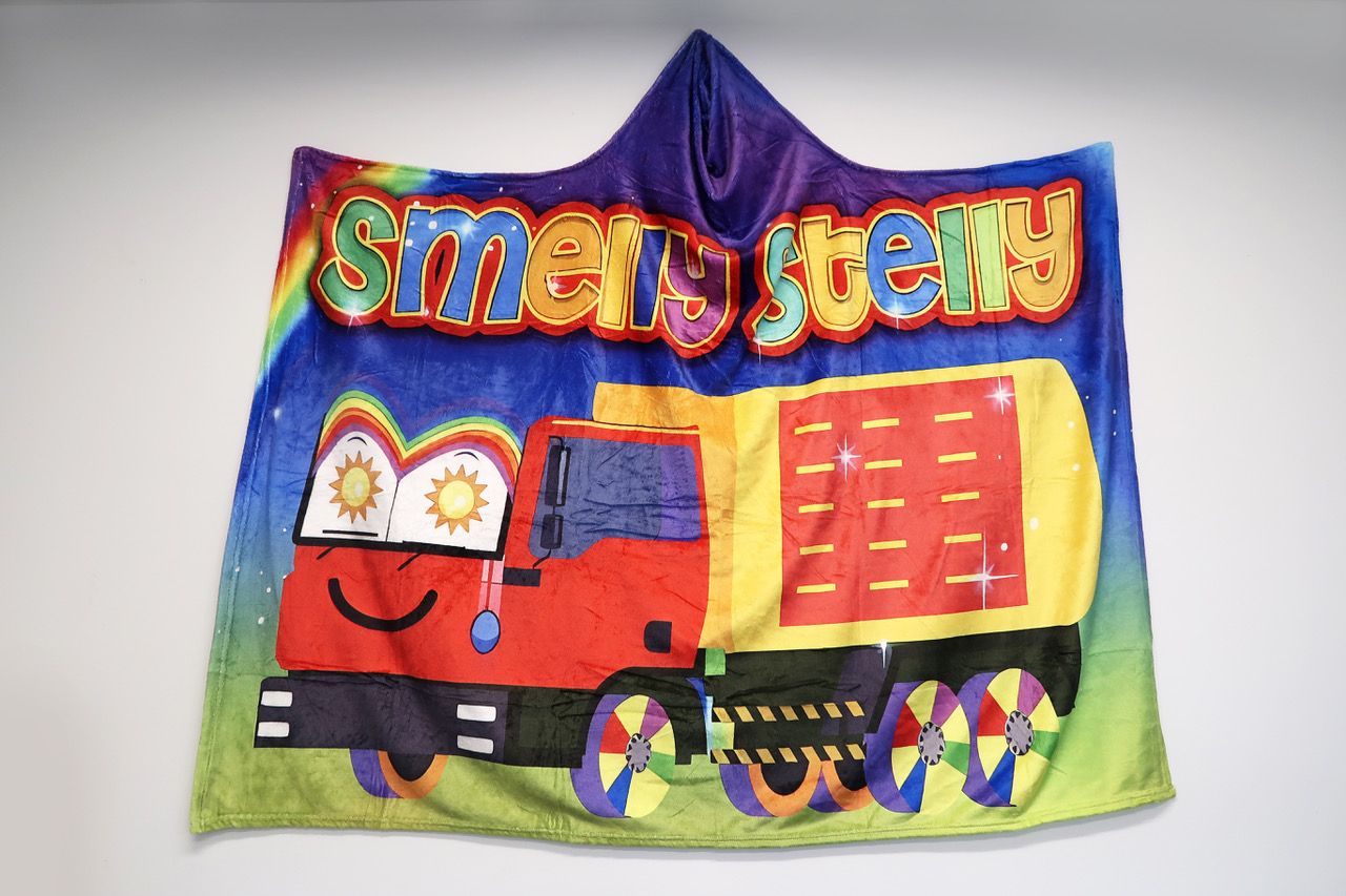 Stelly Hooded Blanket