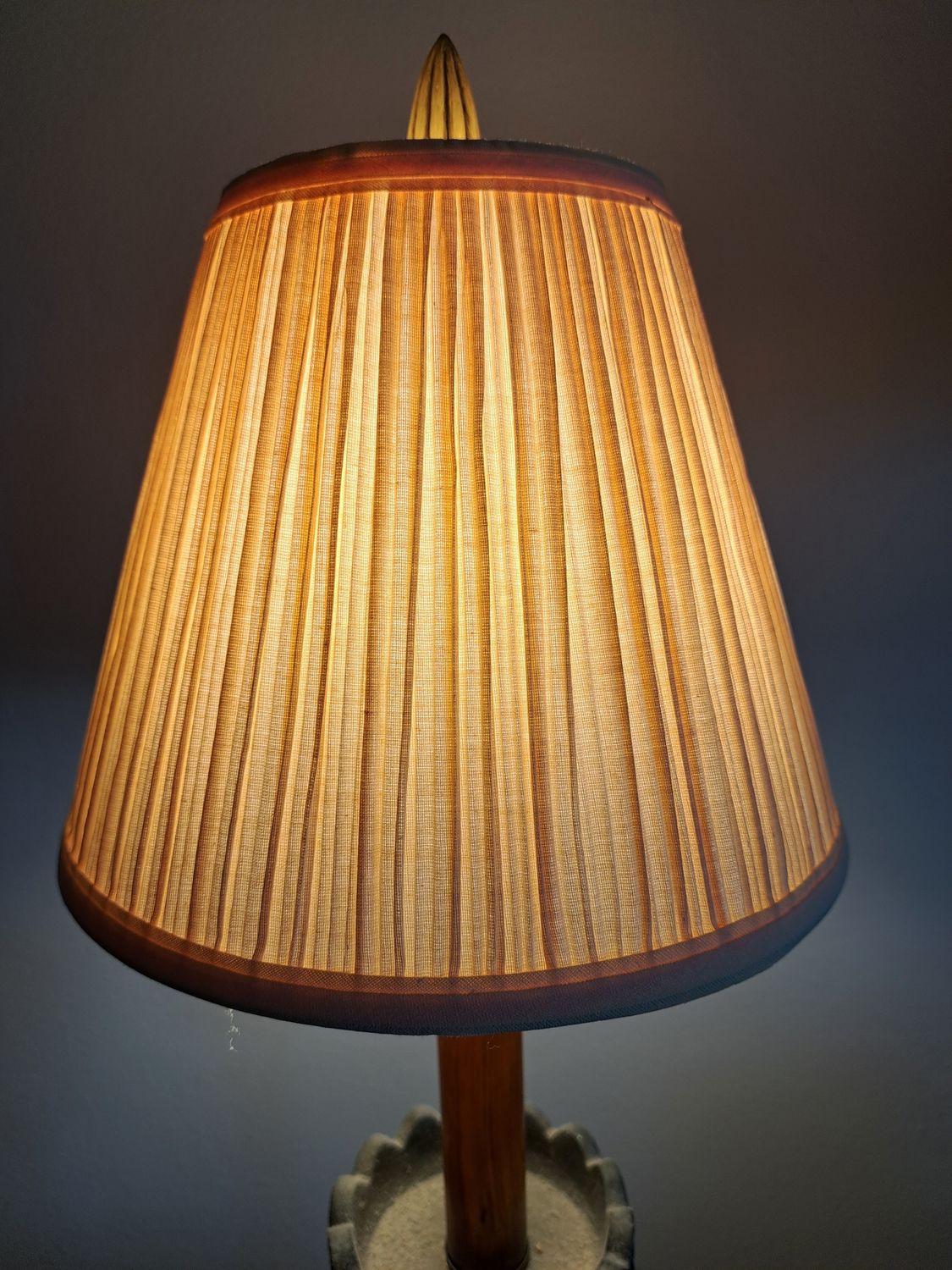 A 7x13x10&quot; Peach mushroom pleat lampshade