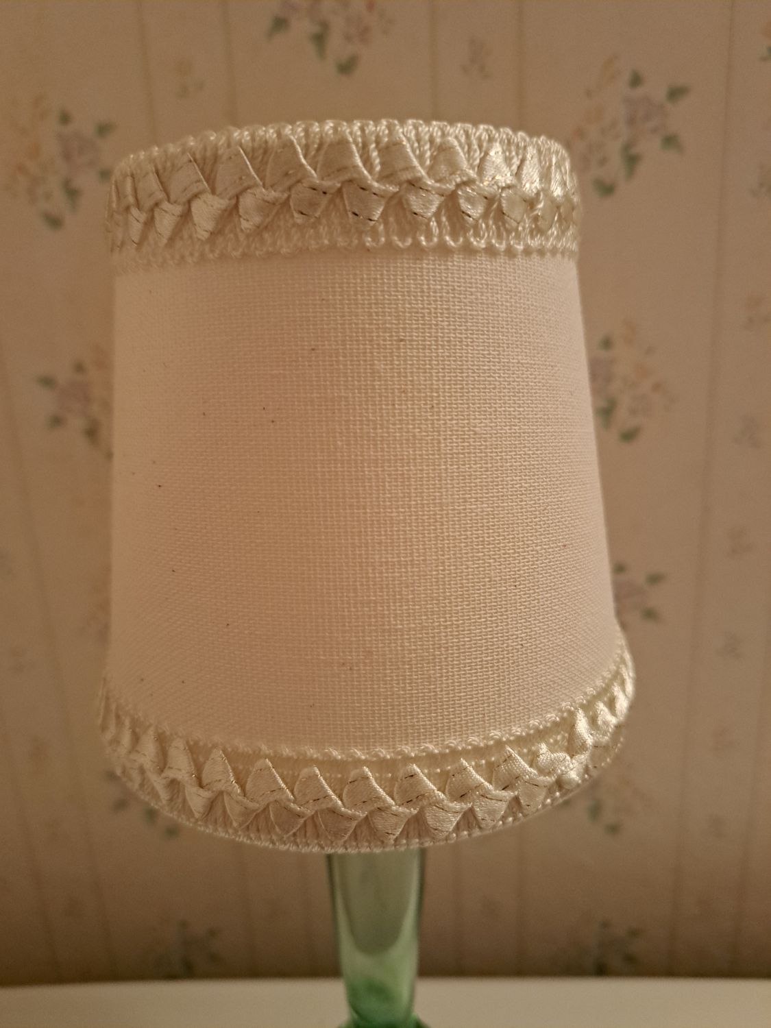 Lampshade Clipon 3x4x4" Cream  Matching Trim