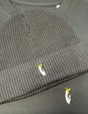 BONNET BRODÉ "animal "