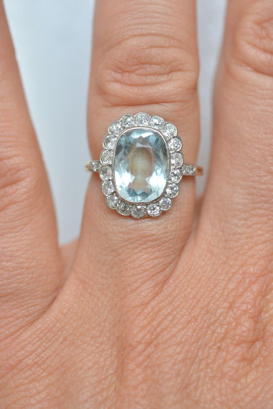 Aquamarine & Diamond Ring in 14K Yellow Gold