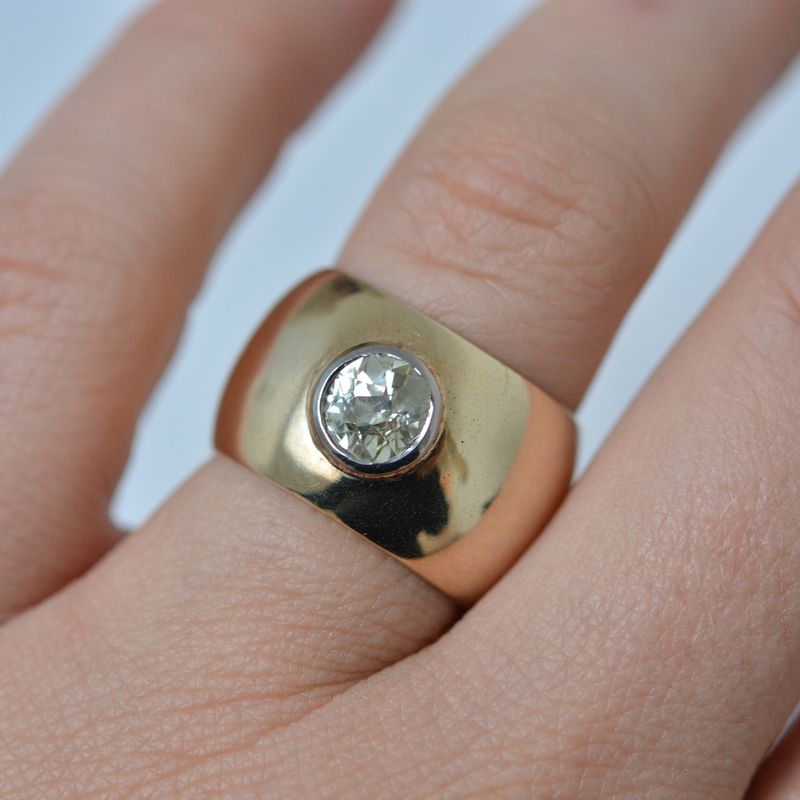 14 kt Gold Solitaire Ring mit 1.25 ct Altschliff Diamant