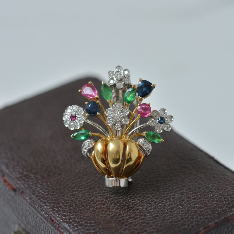 Blumen Bouquet Brosche in Gold mit Diamanten und farbigen Edelsteinen