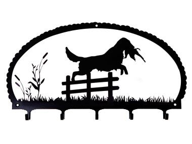 Sleutelrek Jumping Flat Coated Retriever