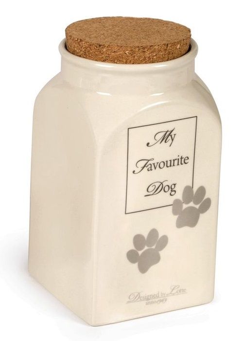 Designed by Lotte - My Favourite Dog