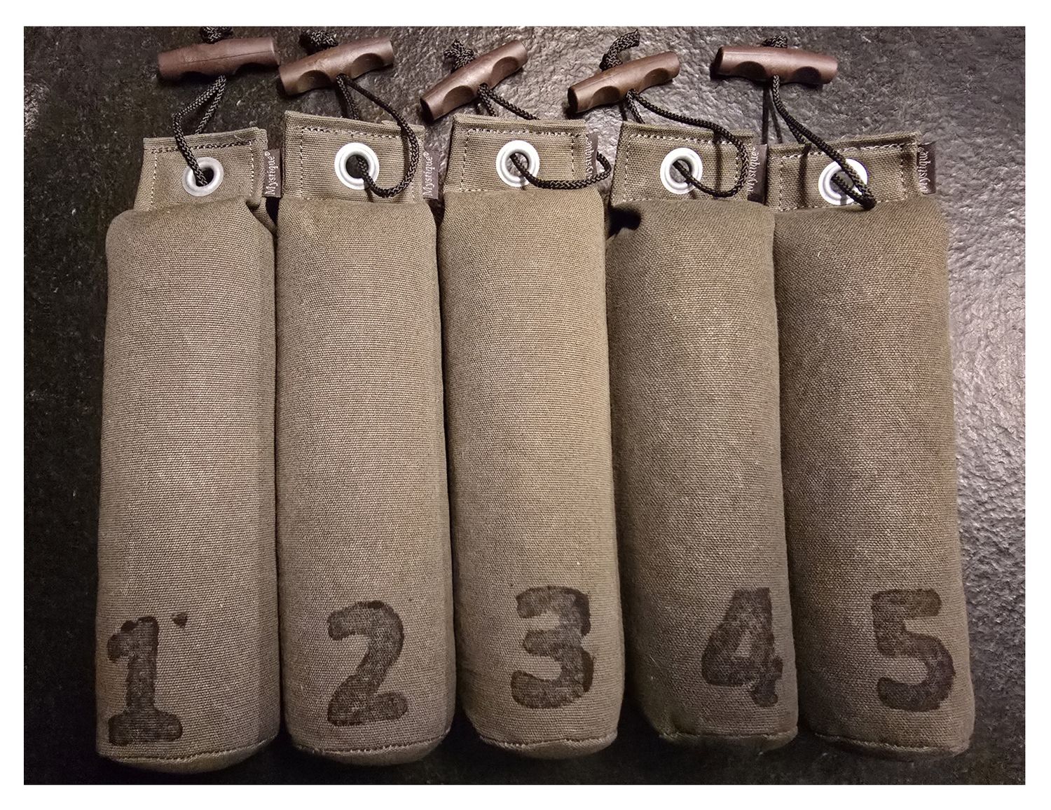 Mystique Dummy Set Genummerd 500 Gram 1 Tot 5 Khaki Mystique Dummy Set Genummerd 500 Gram 1 Tot 5 Khaki