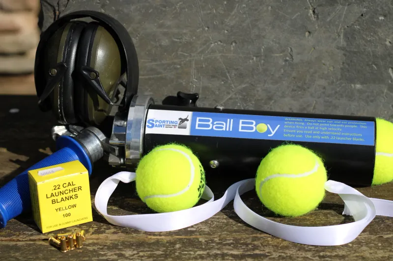 Sporting Saint Launcher Tennisbal Met Streamers