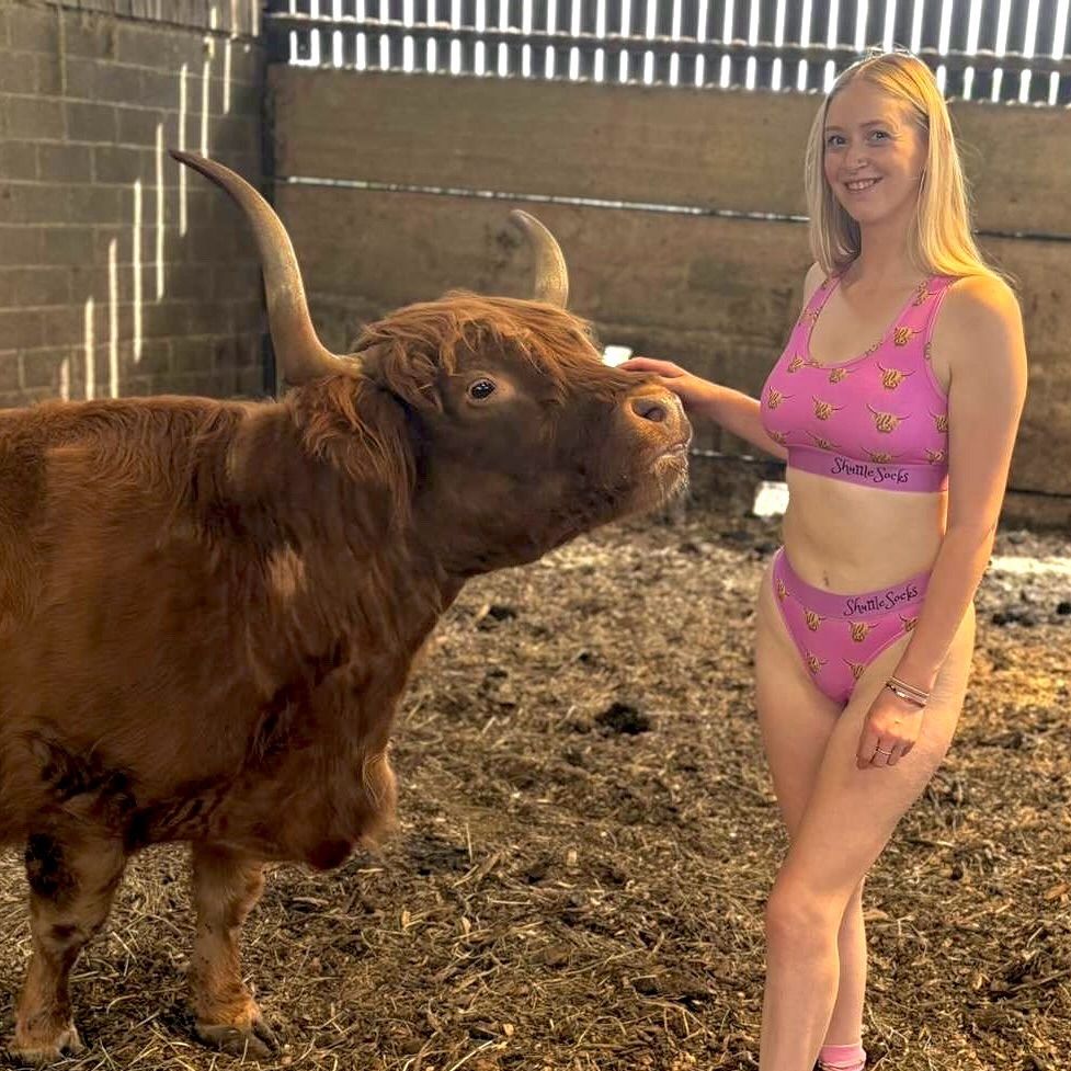Shuttle Socks Bralette Highland Cow Roze