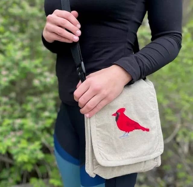 Field Bag, Design: Cardinal