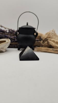 Shungiet piramide - 3 cm