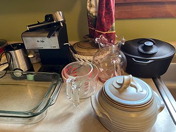 Kitchen utensils, pots, pans and small appliances