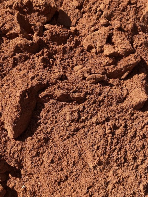 Mount Isa Red Topsoil 1/2 m³
