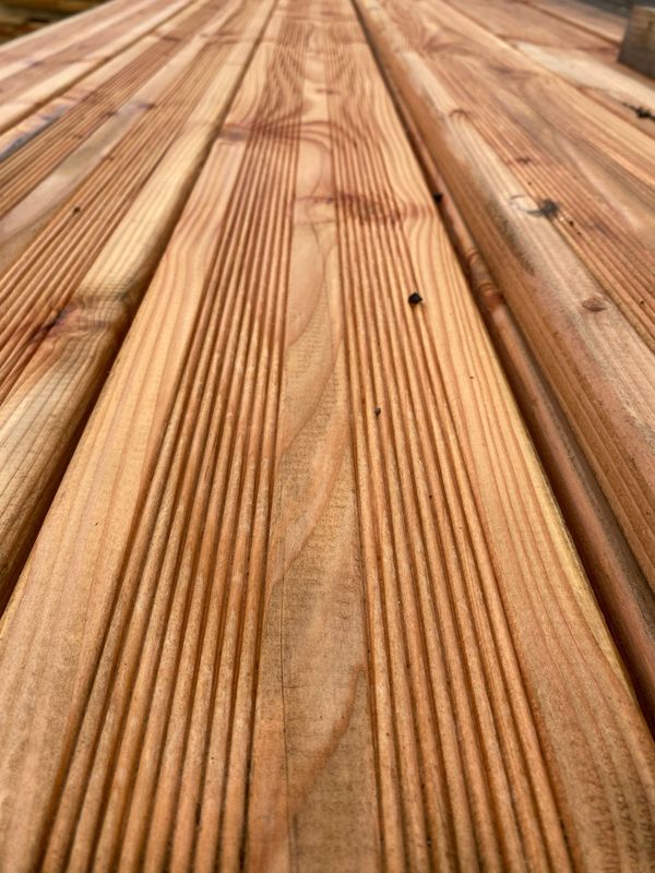Lame de terrasse déclassé en douglas, 14.00€/ m2
