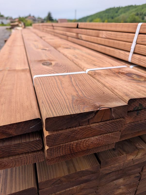 Lame de terrasse 27x145 L4.50m pin traité choix 1