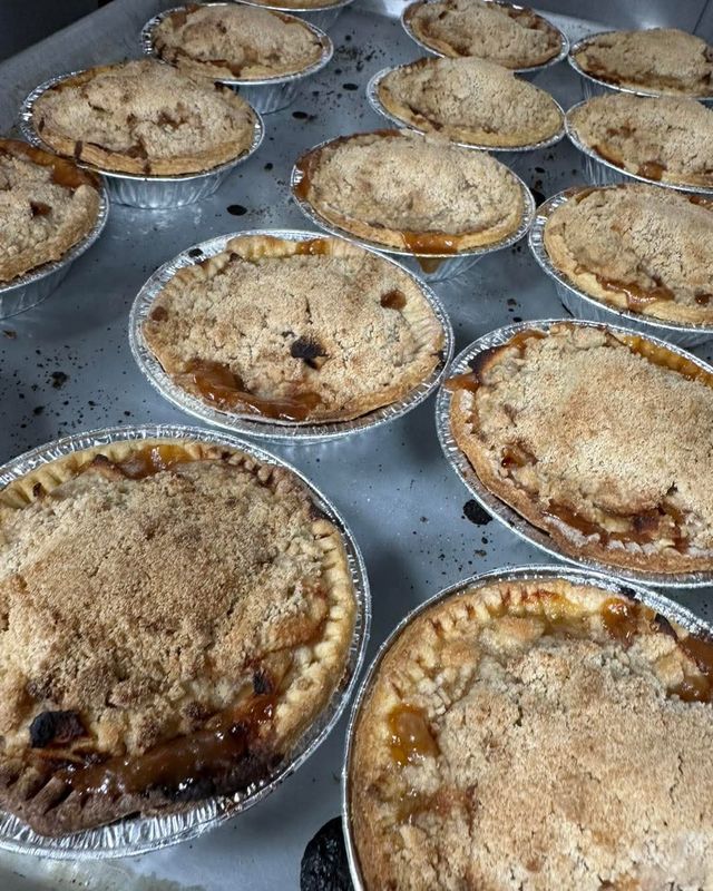 GFDF Take &amp; Bake 9" Dutch Apple Pie FOR PICK UP