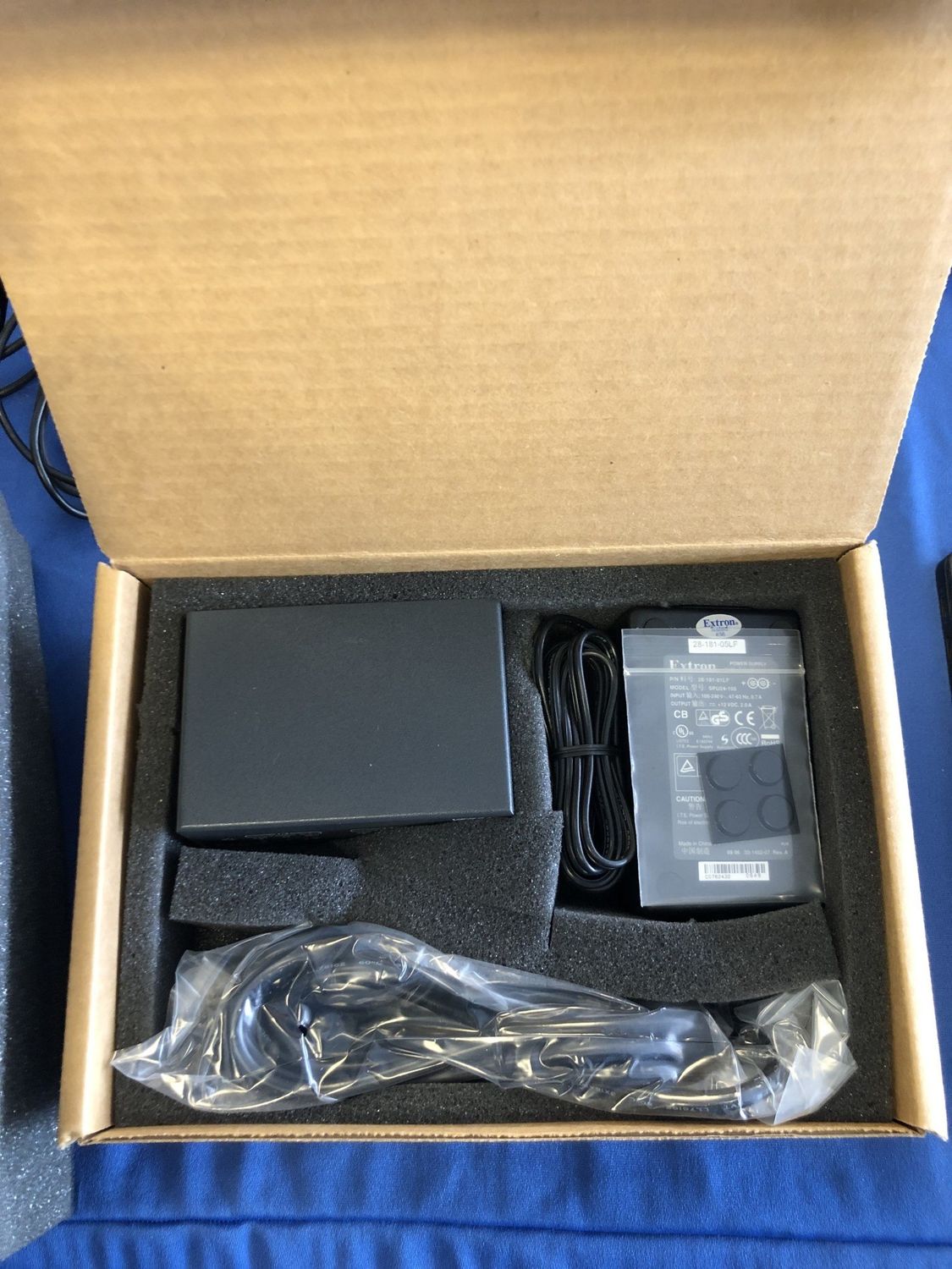 Extron MDA 4SV EQ