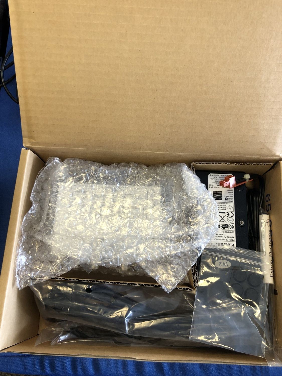 Extron MDA 4V EQ Amplifier (new)