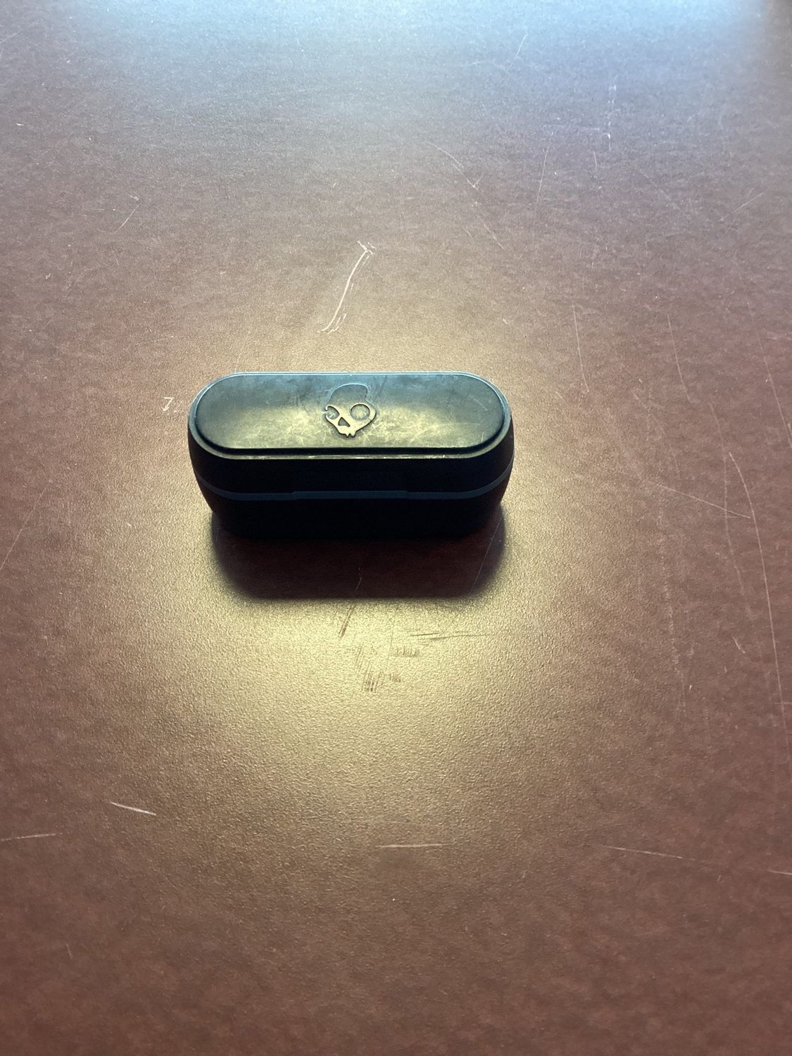 SkullCandy Wireless Headphone Charging Case