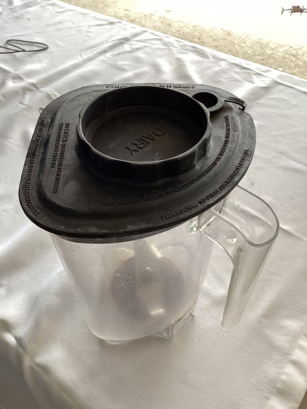 Vitamix Mixer jar and lid