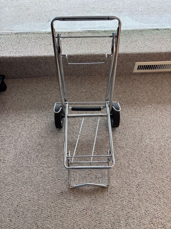 Folding utility/luggage cart