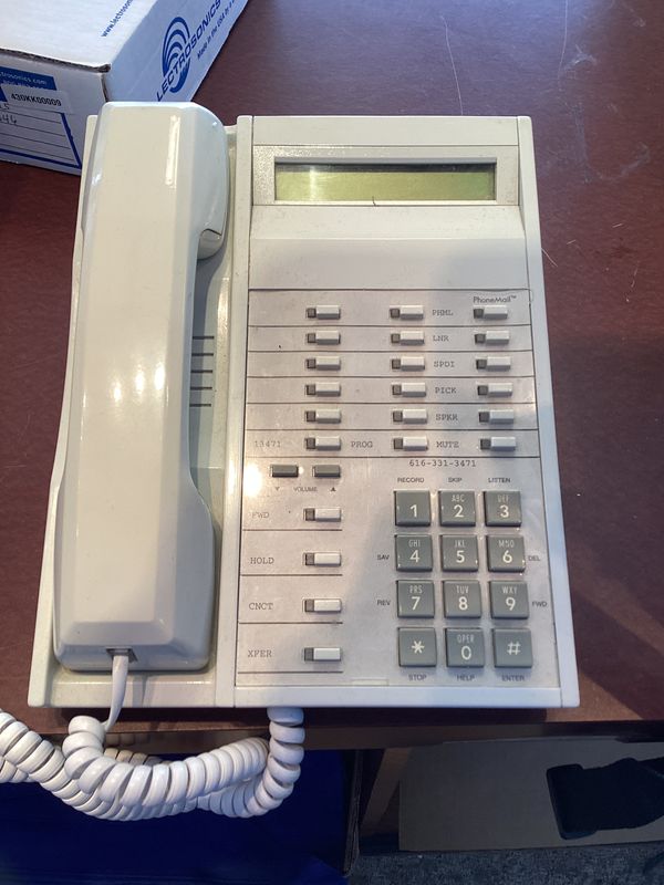 White landline phone (untested)