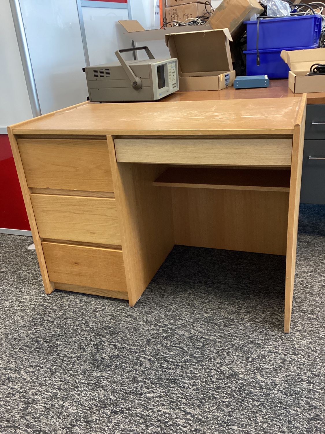 Desk(light wood)