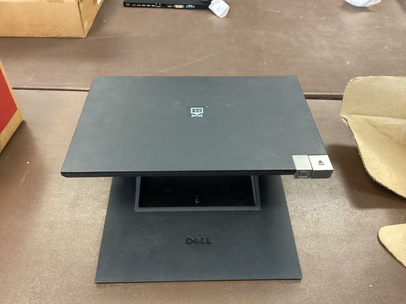 Dell monitor mount
