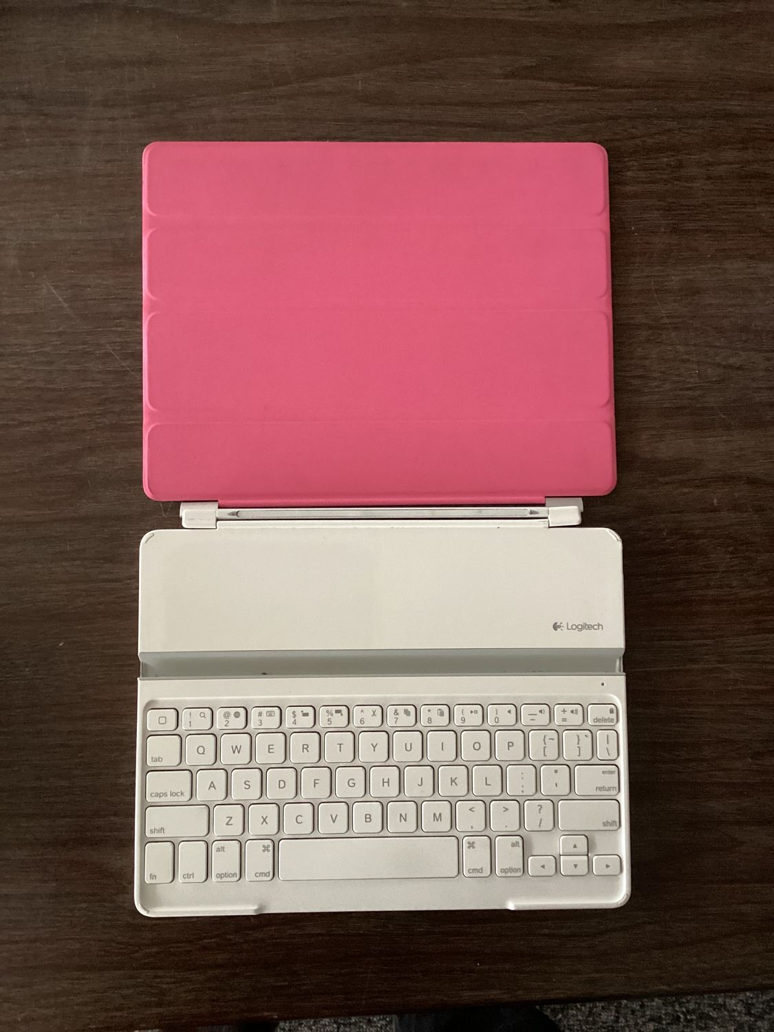 Logitech tablet keyboard attachment