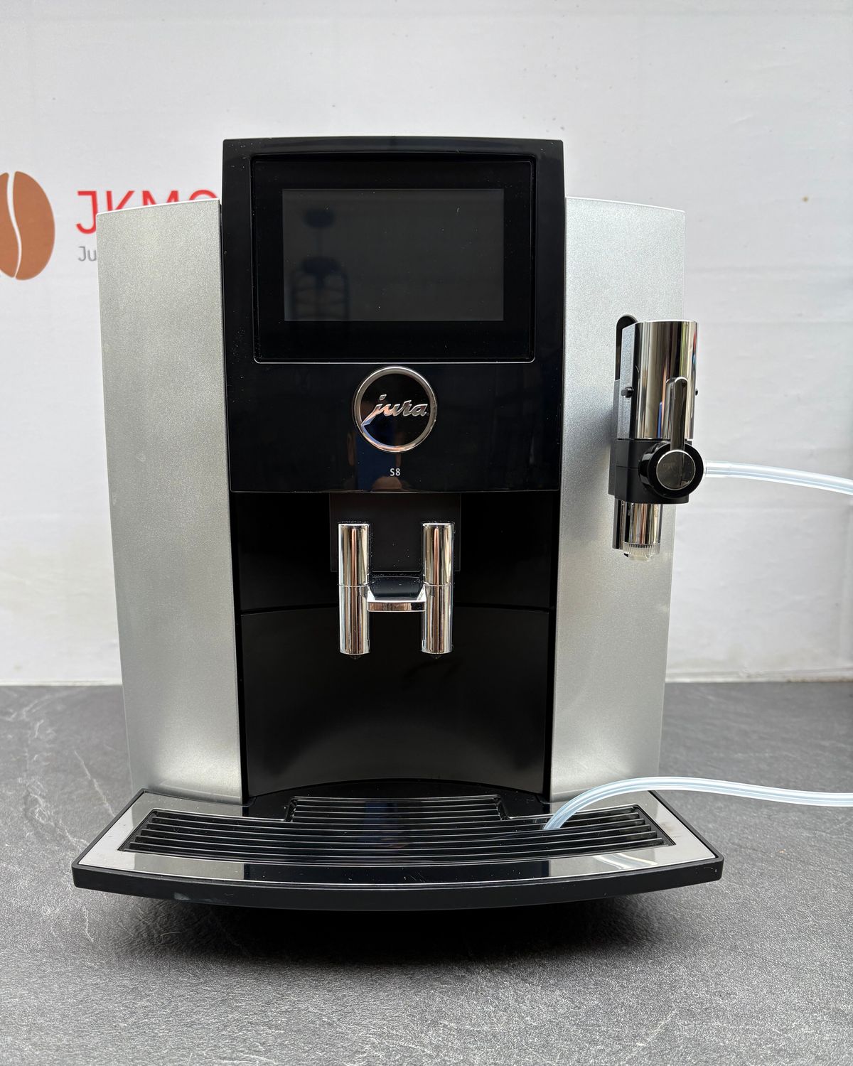 Jura S8 Moonlight Silver refurbished Jura S8 Moonlight Silver refurbished