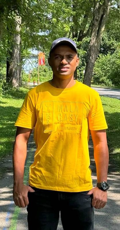 Tshirt Brode Malagasy Brand