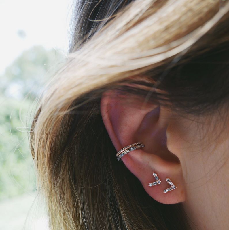 14KY Diamond Chevron Baguette Stud